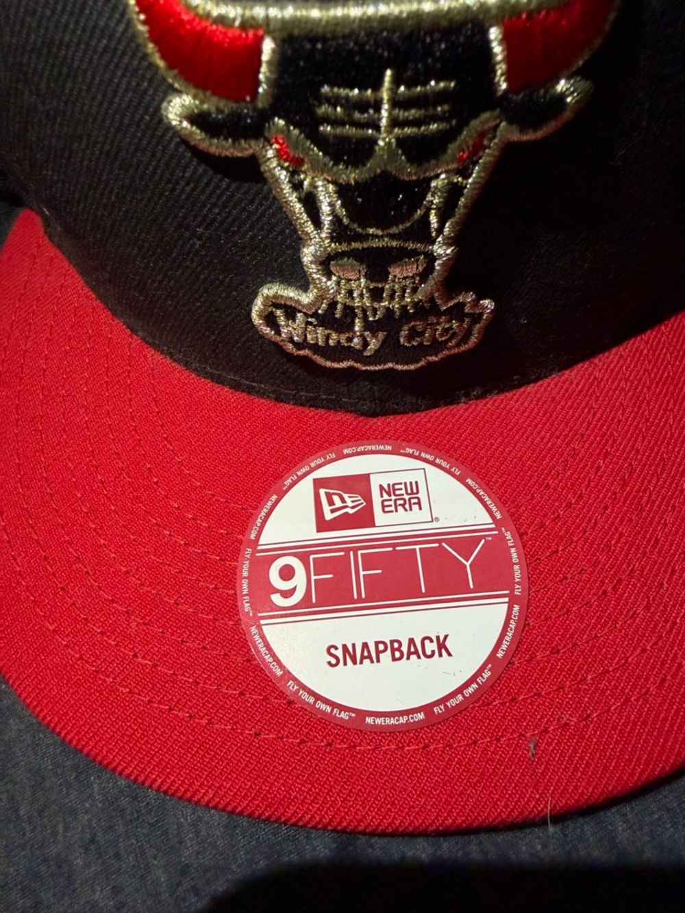 New Era Chicago Bulls 9FIFTY Snapback - Black & Red - Picture 2 of 6